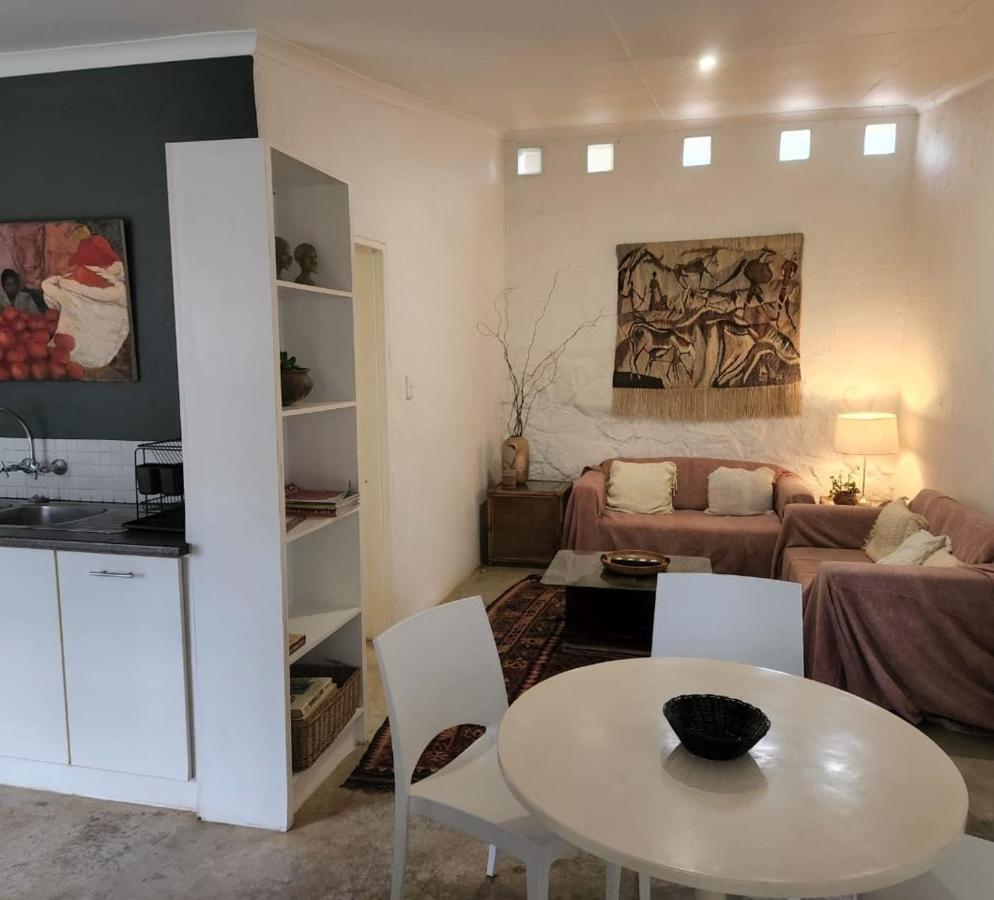Гостевой дом The Bardolino Artists Retreat Нелспрёйт Экстерьер фото